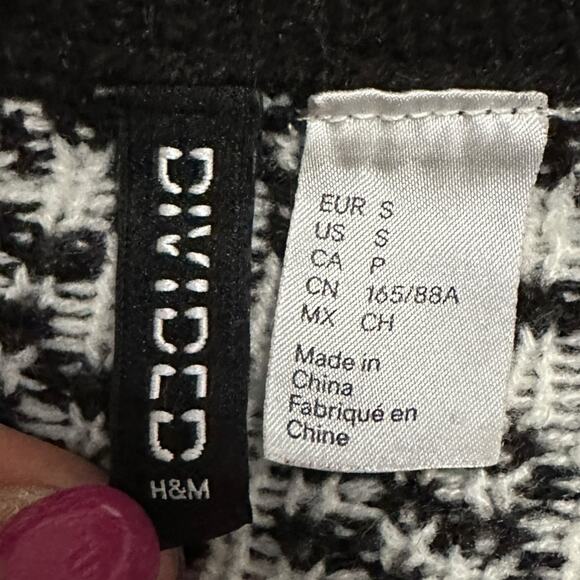 H&M Black White Jacquard Knit Open Front Longline Cardigan Women’s S Aztec - Picture 4 of 9